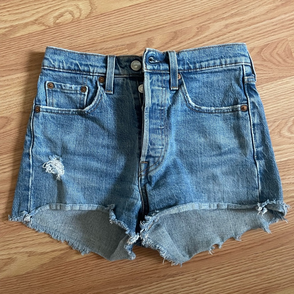 Levi’s 501 shorts